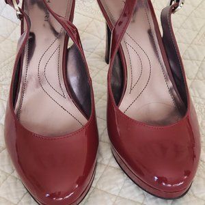 Tahari, Red patent sling back shoes. Size 9.5